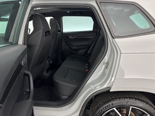Skoda Karoq 1.5 TSI ACT Sportline Business (INCL-BTW) Aut. *PANO | DIGI-COCKPIT | FULL-LED | ADAPTIVE-CRUISE ... ActivLease financial lease
