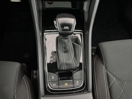 Skoda Karoq 1.5 TSI ACT Sportline Business (INCL-BTW) Aut. *PANO | DIGI-COCKPIT | FULL-LED | ADAPTIVE-CRUISE ... ActivLease financial lease