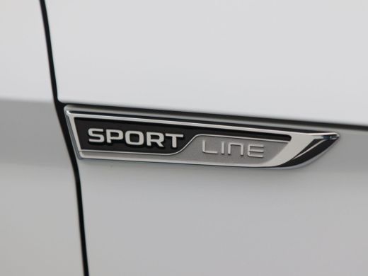 Skoda Superb Combi 1.4 TSi iV 218 Pk Automaat Sportline Business | Trekhaak | Panoramadak | Adaptive Cruise | ... ActivLease financial lease