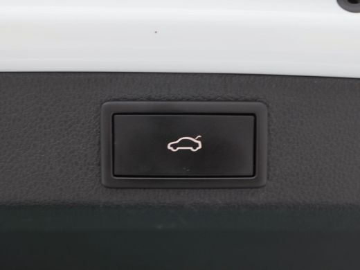 Skoda Superb Combi 1.4 TSi iV 218 Pk Automaat Sportline Business | Trekhaak | Panoramadak | Adaptive Cruise | ... ActivLease financial lease