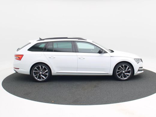 Skoda Superb Combi 1.4 TSi iV 218 Pk Automaat Sportline Business | Trekhaak | Panoramadak | Adaptive Cruise | ... ActivLease financial lease
