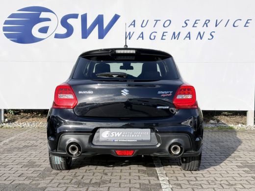 Suzuki Swift 1.4 Sport Smart Hybrid | CarPlay | ACC | Dodehoek | Camera | Keyless ActivLease financial lease