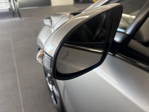 Toyota C-HR 1.8 Hybrid Style ActivLease financial lease