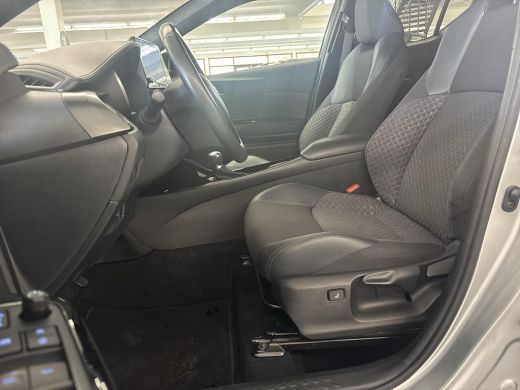 Toyota C-HR 1.8 Hybrid Style ActivLease financial lease