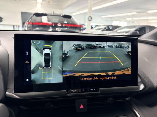 Toyota C-HR 2.0 Plug-in Hybrid 220 First Edition ActivLease financial lease