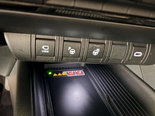 Toyota C-HR 2.0 Plug-in Hybrid 220 First Edition ActivLease financial lease