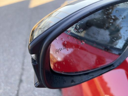 Toyota C-HR 2.0 Plug-in Hybrid 220 First Edition ActivLease financial lease