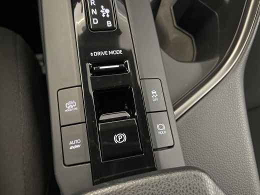 Toyota C-HR 2.0 Plug-in Hybrid 220 First Edition ActivLease financial lease