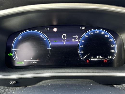 Toyota Corolla Cross Hybrid 140 Dynamic **ADAPTIEF CRUISE CONTROL/ KEYLESS/ LENDENSTEUN** ActivLease financial lease