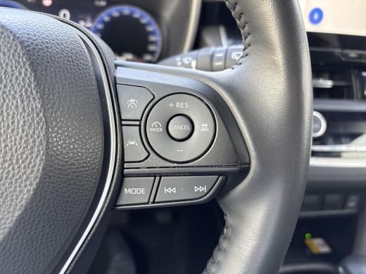 Toyota Corolla Cross Hybrid 140 Dynamic **ADAPTIEF CRUISE CONTROL/ KEYLESS/ LENDENSTEUN** ActivLease financial lease