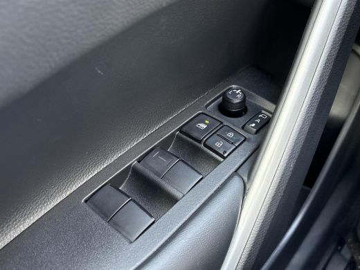 Toyota Corolla Cross Hybrid 140 Dynamic **ADAPTIEF CRUISE CONTROL/ KEYLESS/ LENDENSTEUN** ActivLease financial lease