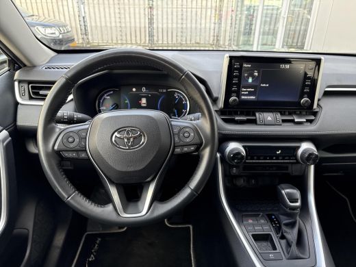 Toyota RAV4 2.5 Hybrid Active **TREKHAAK/ ADAPTIEF CRUISE CONTROL/ ELEKTRONISCHE ACHTERKLEP** ActivLease financial lease