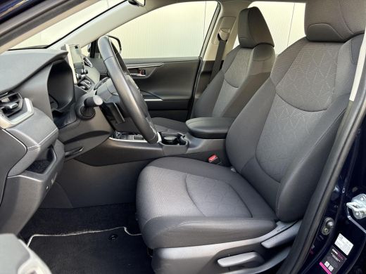 Toyota RAV4 2.5 Hybrid Active **TREKHAAK/ ADAPTIEF CRUISE CONTROL/ ELEKTRONISCHE ACHTERKLEP** ActivLease financial lease