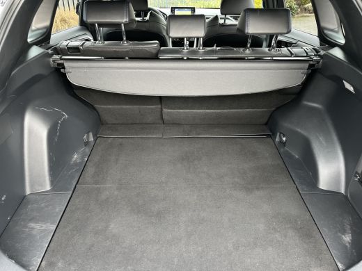 Toyota RAV4 2.5 Hybrid Bi-Tone | Carplay | Parkeersensoren | Stoelverwarming | Navigatie | ActivLease financial lease