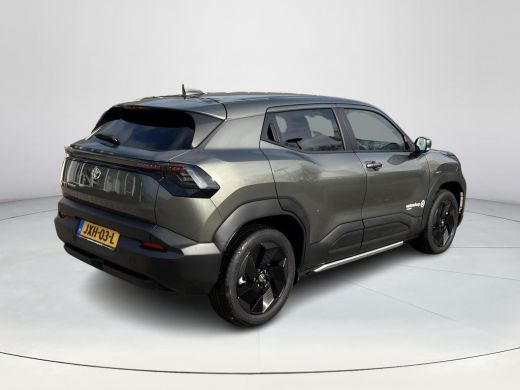 Toyota Urban Cruiser Dynamic 61 kWh | Land Breeze Green | Demo ActivLease financial lease