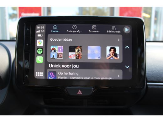 Toyota Yaris 1.5 Hybrid Executive **DODEHOEK DETECTIE/ STOELVERWARMING/ JBL AUDIO/ KEYLESS** ActivLease financial lease