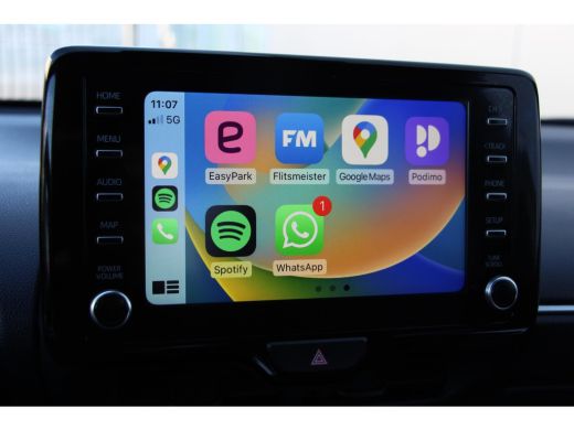 Toyota Yaris 1.5 Hybrid Executive **DODEHOEK DETECTIE/ STOELVERWARMING/ PARKEERSENSOREN/ KEYLESS** ActivLease financial lease