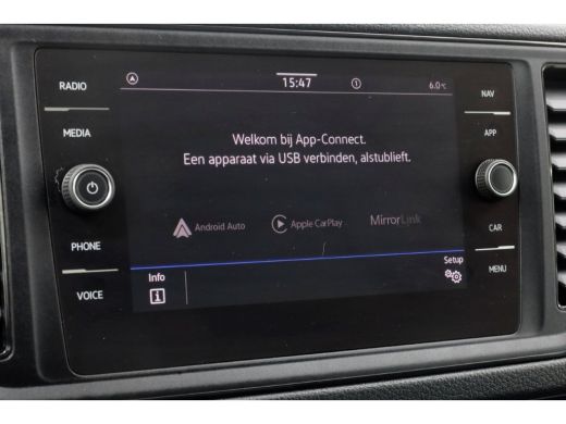 Volkswagen Crafter 35 2.0 TDI 140pk Bakwagen met laadklep en zijdeur 11-2021 ActivLease financial lease