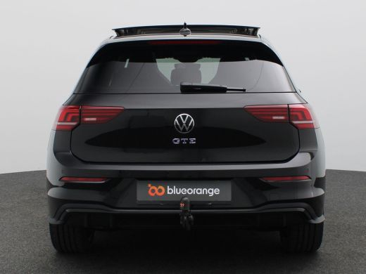 Volkswagen Golf 1.5 eHybrid GTE 272PK DSG Pano-Schuifdak, Trekhaak, 18" LM Velgen, Achteruitrijcamera, Stoel-Stuu... ActivLease financial lease