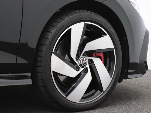 Volkswagen Golf 1.5 eHybrid GTE 272PK DSG Pano-Schuifdak, Trekhaak, 18" LM Velgen, Achteruitrijcamera, Stoel-Stuu... ActivLease financial lease
