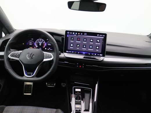 Volkswagen Golf 1.5 eHybrid GTE 272PK DSG Pano-Schuifdak, Trekhaak, 18" LM Velgen, Achteruitrijcamera, Stoel-Stuu... ActivLease financial lease