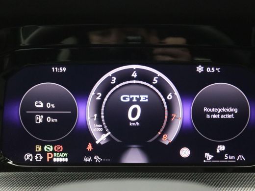 Volkswagen Golf 1.5 eHybrid GTE 272PK DSG Pano-Schuifdak, Trekhaak, 18" LM Velgen, Achteruitrijcamera, Stoel-Stuu... ActivLease financial lease