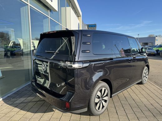 Volkswagen ID. Buzz Pro 79 kWh 286PK RWD Private lease &euro;720.- per maand | Trekhaak | stoelverwarming | app connect ActivLease financial lease
