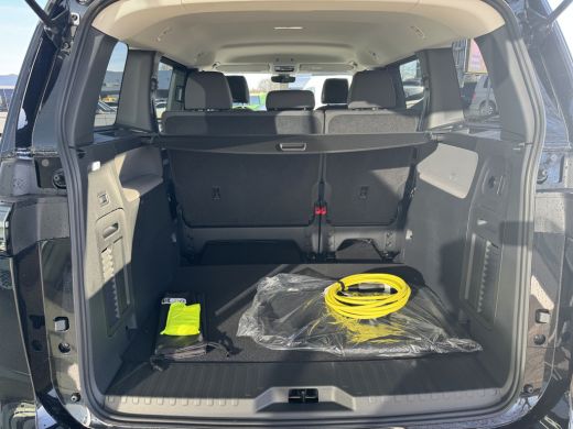 Volkswagen ID. Buzz Pro 79 kWh 286PK RWD Private lease &euro;720.- per maand | Trekhaak | stoelverwarming | app connect ActivLease financial lease