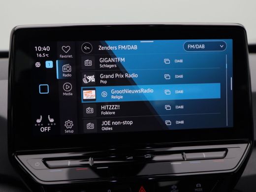 Volkswagen ID.3 First 58 kWh 204 Pk | Adaptive Cruise | Zwarte Hemel | Stoelverwarming | Climate Control | LED | ... ActivLease financial lease