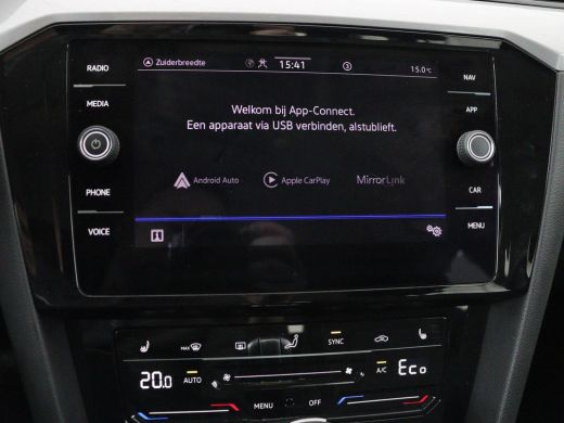 Volkswagen Passat 1.4 TSI PHEV GTE | Stoelverwarming | Camera | Carplay | Navigatie | Matrix LED | Adaptive cruise ... ActivLease financial lease