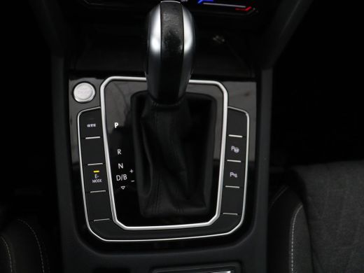 Volkswagen Passat 1.4 TSI PHEV GTE | Stoelverwarming | Camera | Carplay | Navigatie | Matrix LED | Adaptive cruise ... ActivLease financial lease