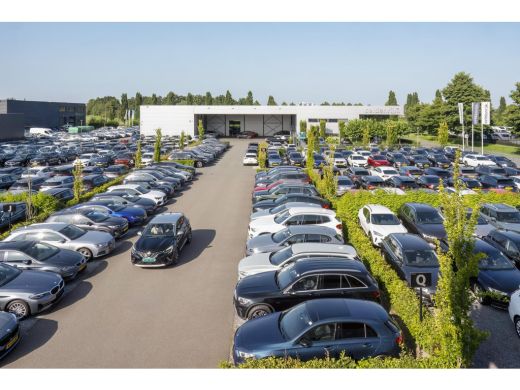 Volkswagen Passat 1.4 TSI PHEV GTE | Stoelverwarming | Camera | Carplay | Navigatie | Matrix LED | Adaptive cruise ... ActivLease financial lease