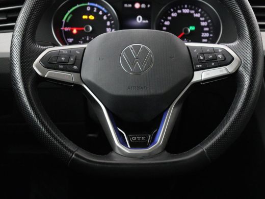Volkswagen Passat 1.4 TSI PHEV GTE | Stoelverwarming | Camera | Carplay | Navigatie | Matrix LED | Adaptive cruise ... ActivLease financial lease