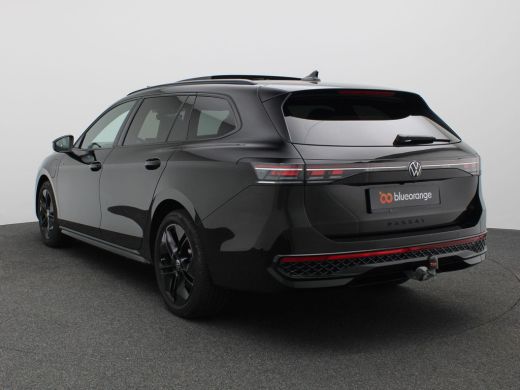 Volkswagen Passat Variant 1.5 eHybrid R-Line Edition 272PK DSG SOH 100%, Pano-Schuifdak, Trekhaak, Black Style, Key... ActivLease financial lease