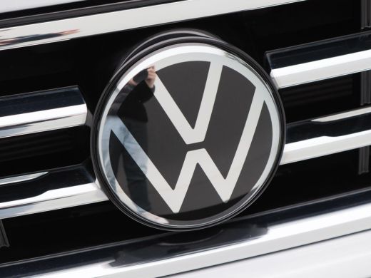 Volkswagen Tiguan 1.4 TSi 245 Pk eHybrid Automaat R-Line Business+ | Full LED | Adaptive Cruise | Keyless | Camera ... ActivLease financial lease