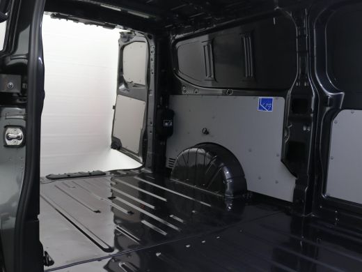 Volkswagen Transporter 2.0 TDI L2H1 30 Style 170PK AUT8 Adaptieve Cruise Control, Trekhaak, Achteruitrijcamera, Stoelver... ActivLease financial lease