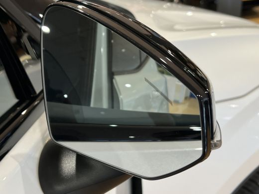 Volvo  EX30 Single Motor Extended Range Plus 69 kWh | Achteruitrijcamera | Dodehoekdetectie met correctie | E... ActivLease financial lease