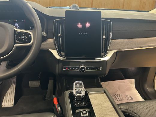 Volvo  XC90 2.0 T8 Plug-in hybrid AWD Ultra Dark | Elektrisch glazen panorama-dak | Head-up display | Lichtme... ActivLease financial lease