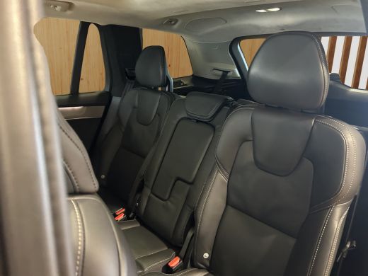 Volvo  XC90 2.0 T8 Plug-in hybrid AWD Ultra Dark | Elektrisch glazen panorama-dak | Head-up display | Lichtme... ActivLease financial lease