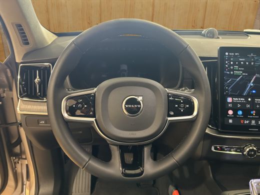 Volvo  XC90 2.0 T8 Plug-in hybrid AWD Ultra Dark | Elektrisch glazen panorama-dak | Head-up display | Lichtme... ActivLease financial lease