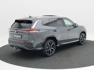 Volkswagen Tayron 1.5 eHybrid 272 Pk R-Line Edition | Panoramadak | Trekhaak | 20 Inch | Camera | Stuur- en Stoelve...