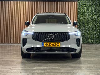 Volvo  XC90 T8 AWD Recharge Ultra Dark | Luchtvering | Trekhaak | 360 Camera | Head-Up Display | Harman Kardo...