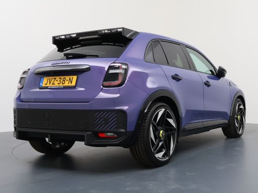 Abarth 600e Scorpionissima 54 kWh | Achteruitrijcamera | Apple Carplay/Android Auto|telefoonintegratie premiu... ActivLease financial lease