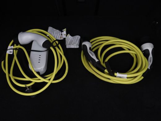 CUPRA Formentor 1.4 eHybrid VZ | 245pk | Adaptive cruise | Stuurverwarming | Carplay | Sfeerverlichting | Camera ... ActivLease financial lease