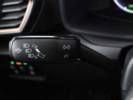 CUPRA Formentor 1.4 eHybrid VZ | 245pk | Adaptive cruise | Stuurverwarming | Carplay | Sfeerverlichting | Camera ... ActivLease financial lease