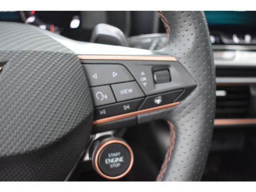 CUPRA Formentor 1.5 TSI e-Hybrid 272 PK VZ Performance | PANORAMADAK | TREKHAAK | 360 CAMERA | ELEKTR. A. KLEP | ... ActivLease financial lease