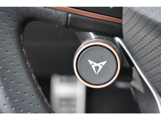 CUPRA Formentor 1.5 TSI e-Hybrid 272 PK VZ Performance | PANORAMADAK | TREKHAAK | 360 CAMERA | ELEKTR. A. KLEP | ... ActivLease financial lease