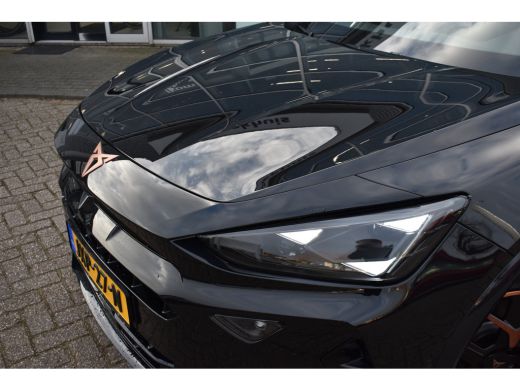 CUPRA Formentor 1.5 TSI e-Hybrid 272 PK VZ Performance | PANORAMADAK | TREKHAAK | 360 CAMERA | ELEKTR. A. KLEP | ... ActivLease financial lease