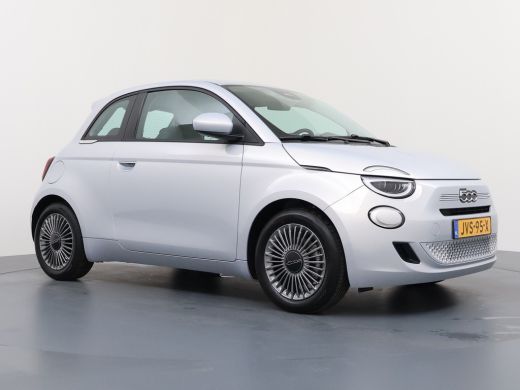Fiat 500 1.0 Hybrid Torino Launch Edition | Airco (automatisch) | Cruise control | Full-LED koplampen ActivLease financial lease
