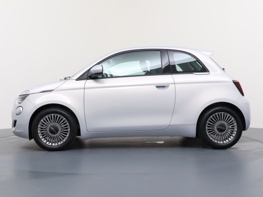 Fiat 500 1.0 Hybrid Torino Launch Edition | Airco (automatisch) | Cruise control | Full-LED koplampen ActivLease financial lease